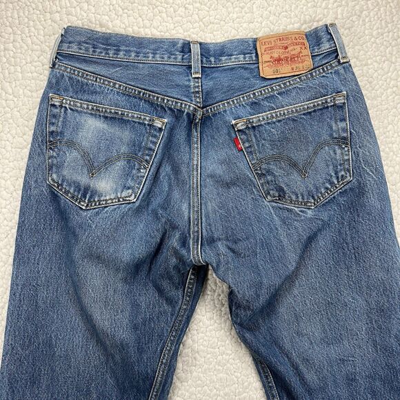 Levi’s 501 Jeans Men’s Size 35x33 (Actual 32x28) Blue Straight Button Fly Grunge - Picture 4 of 15
